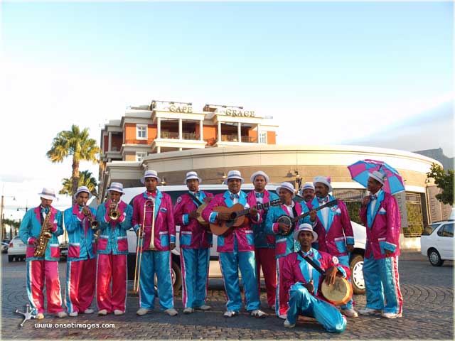 Woodstock StarLites Minstrels in front of the Cape Grace