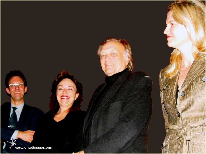 German Cultural Attach Thomas Schoppa with actors Mo Schwarz, Dieter Kirchkechner and director Stefanie Sycholt